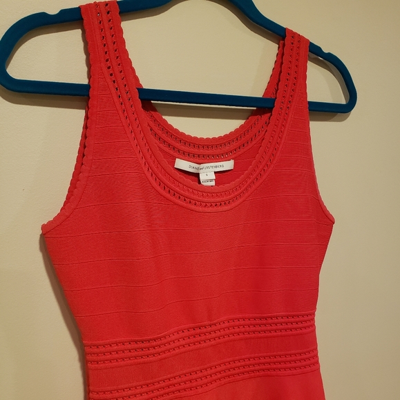 Diane Von Furstenburg Red Dress size small - Picture 3 of 7